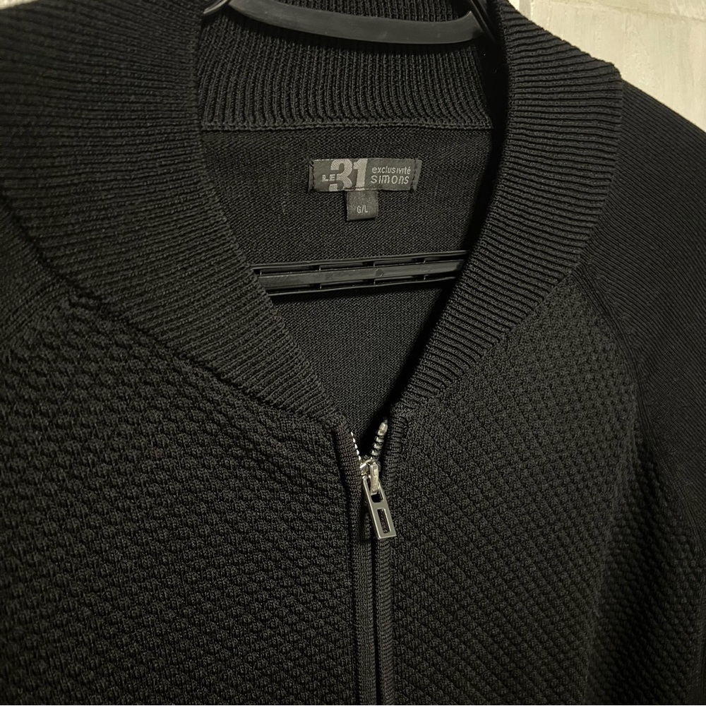 5/$100 Le 31 Black Sweater